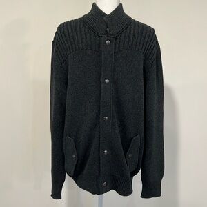 Banana Republic Men’s Cardigan with Snap Front Closure Size XL